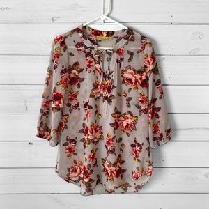 Princess Vera Wang Floral Blouse